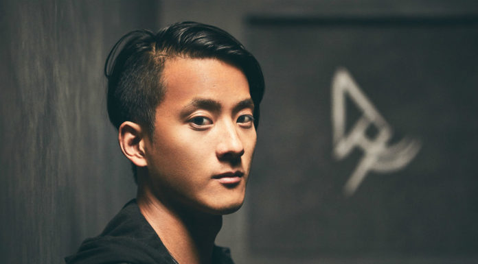 After kicking off the summer on the highest of notes with his nine-track sophomore project - Glass Mansion, Elephante is gearing up to head back out on a fully packed fall tour.