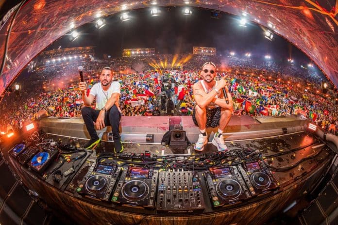 dimitri vegas & like mike clap your hands