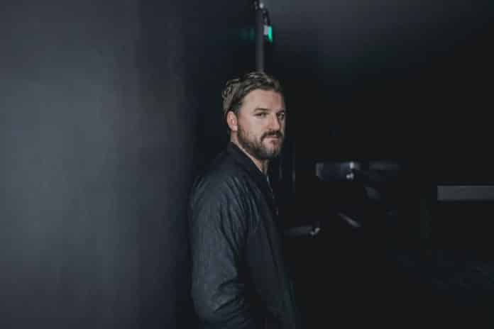solomun the center will not hold