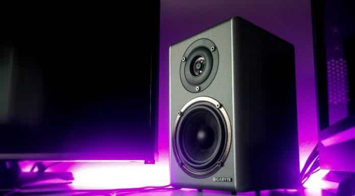 soundbar or speakers