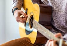 things to remember when learning the acoustic guitar