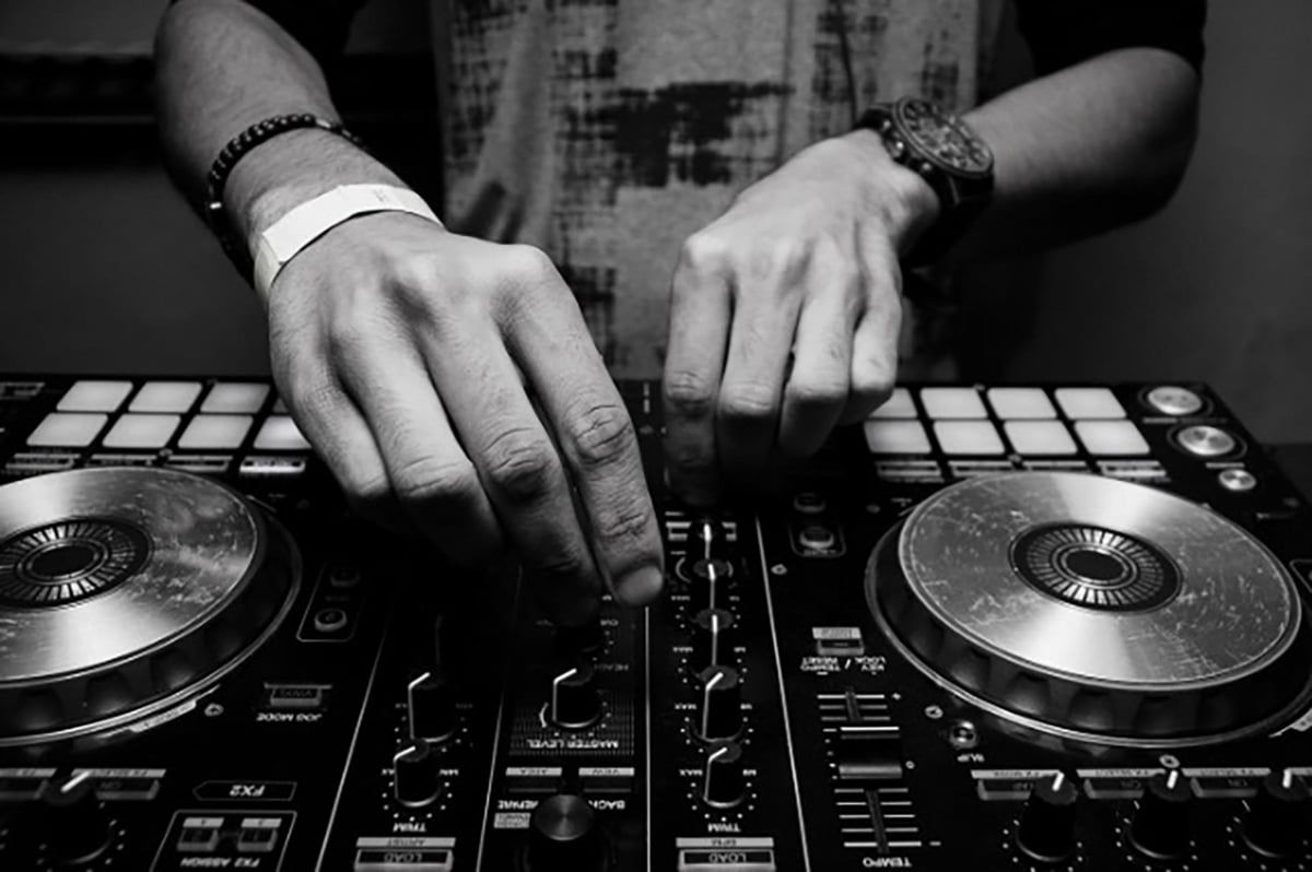 Dj 101 Essential Tips For Beginner Djs 8720