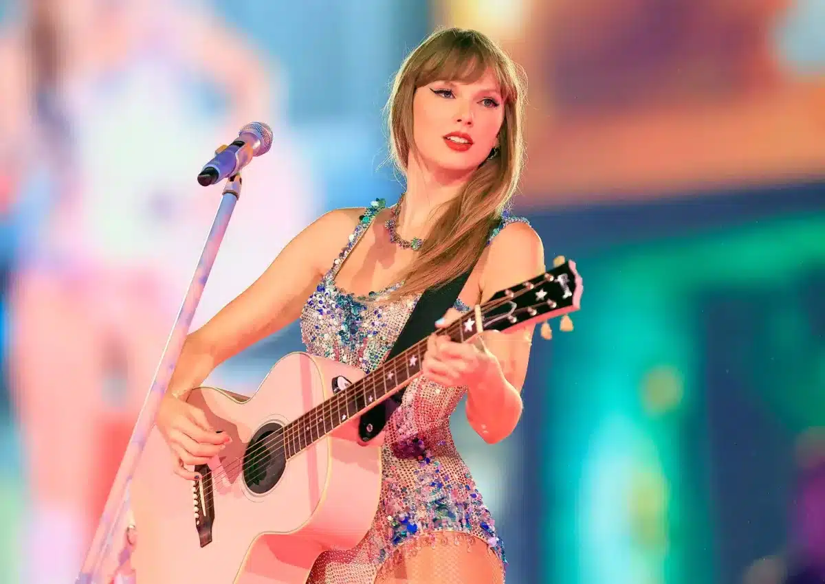 taylor swift net worth 2025